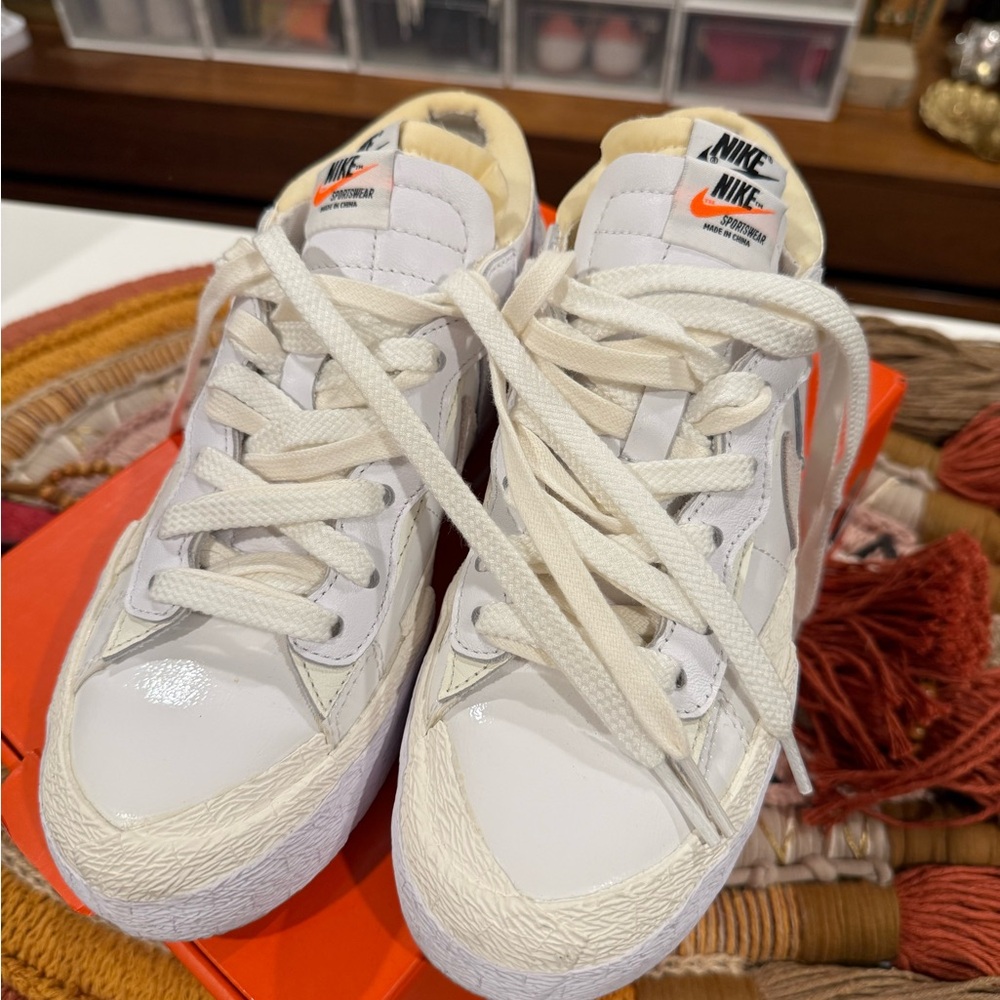 Nike blazer low Sacai